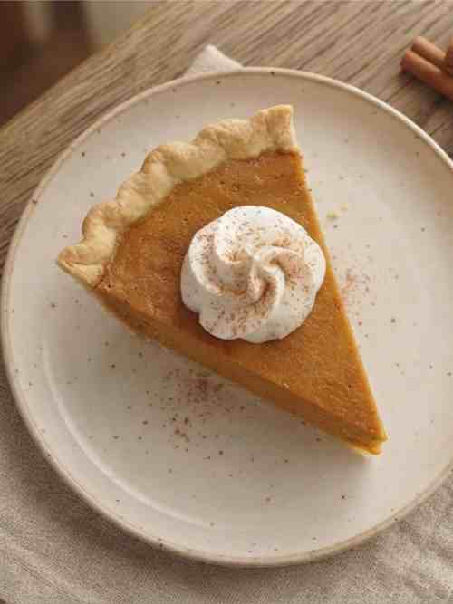 The Best Pumpkin Pie Recipe from Scratch – Classic, Creamy & Perfect for Fall