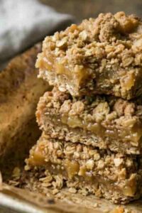 Soft Pineapple Crumble Bars Recipe – Easy Fruit Dessert for Any Occasion