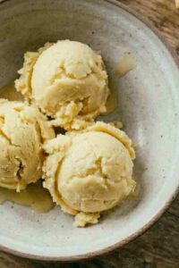 Easy No-Churn Pineapple Ice Cream – Homemade Tropical Dessert Recipe