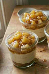 Easy Pineapple Cheesecake Jar Recipe – Creamy No Bake Dessert Cups
