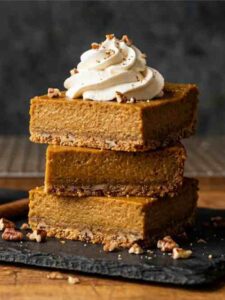 Pumpkin Pie Bars Recipe – Easy, Creamy and So Good!
