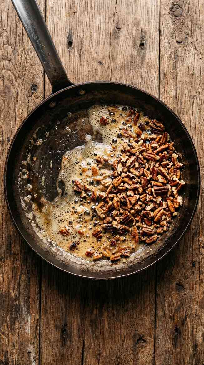 butter-pecan-cookies-process-step-1-toasting-pecans