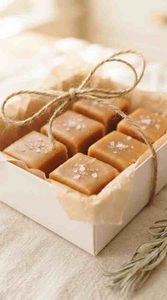 Easy Salted Caramel Fudge Recipe (Just 6 Ingredients!)